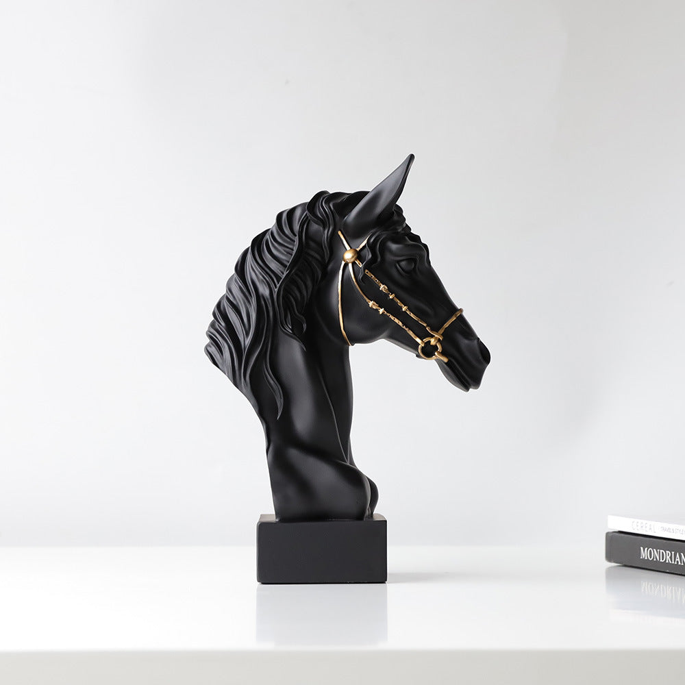 Matou ornament light luxury high-end living room ornament home jewelry creative entrance office wine cabinet light luxury decoration